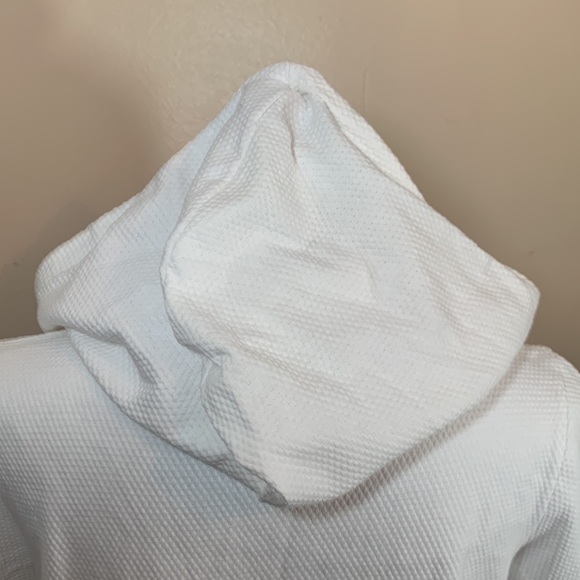 Jordan Taylor Beach White Hooded Cotton Blend Button Down Short Sleeve Coverup - Picture 8 of 11